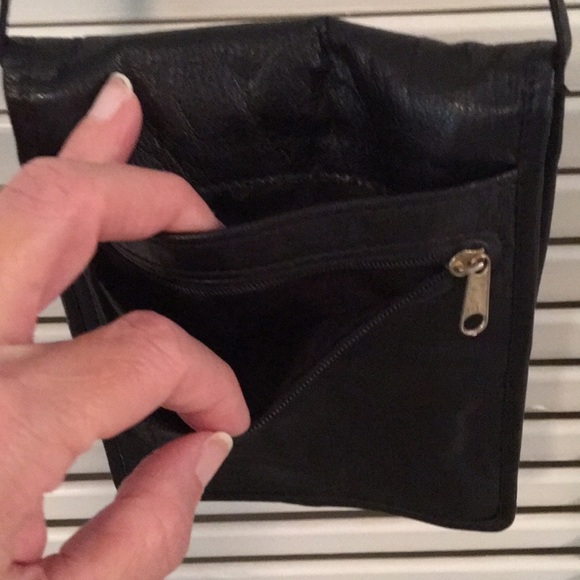 Purse - Picture 6 of 7